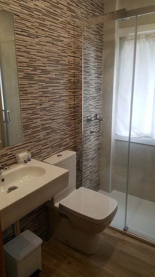 Hostal Rosi Ларедо Экстерьер фото