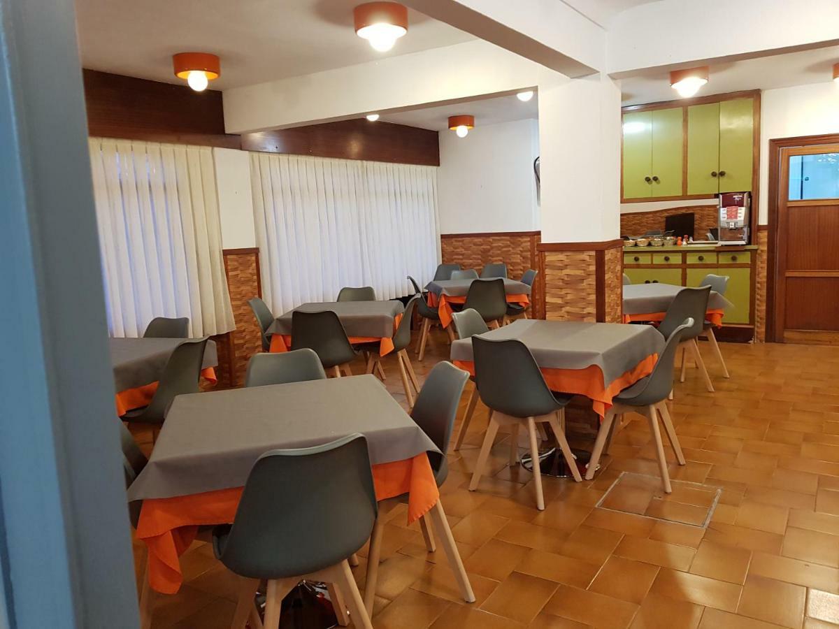 Hostal Rosi Ларедо Экстерьер фото